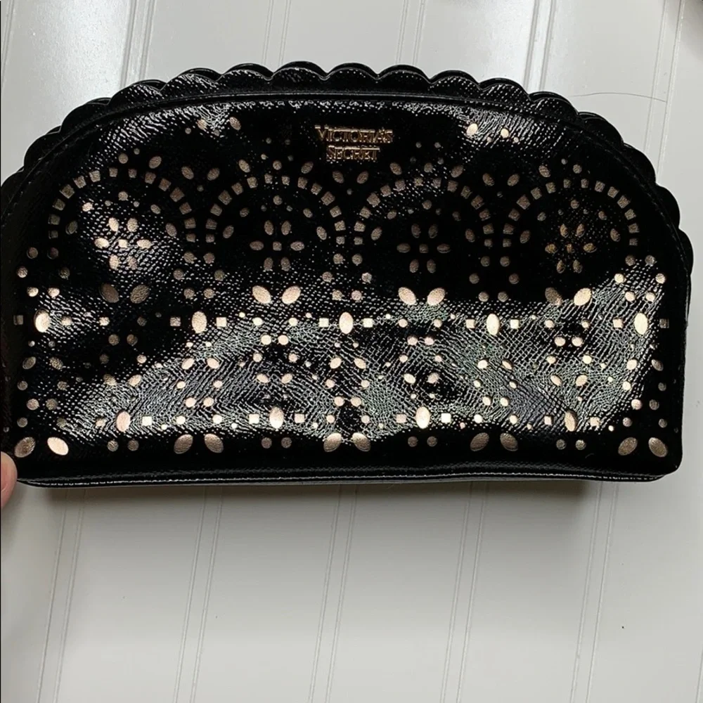 Victoria’s Secret Black Gold Cut Out Makeup Bag. SM1688